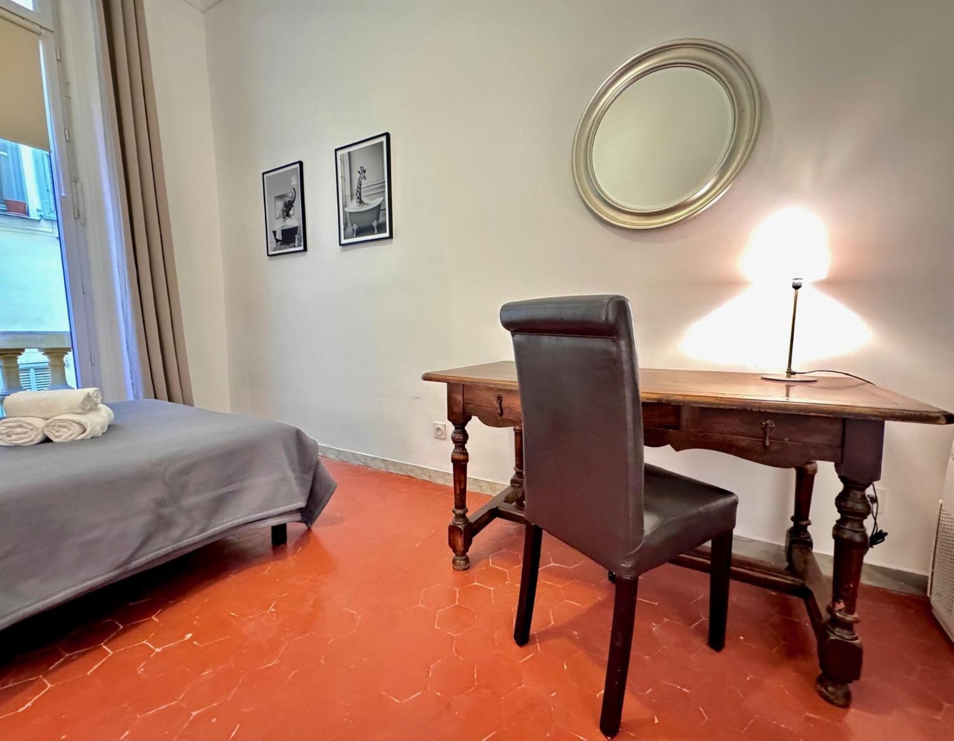 Aparthotel Riviera - Pont Vieux 2 - Old Town - Charm 2 Bedrooms Apartement Ac - 5Mn Beach Nizza Esterno foto